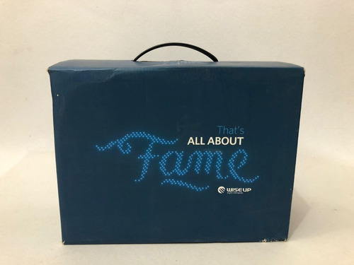 Box That's All About Fame - Wise Up - Inglês Inteligente