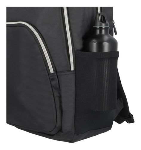 Mochila Notebook Xtrem Kansas 5xt Negro/plateado 15 Color Negro