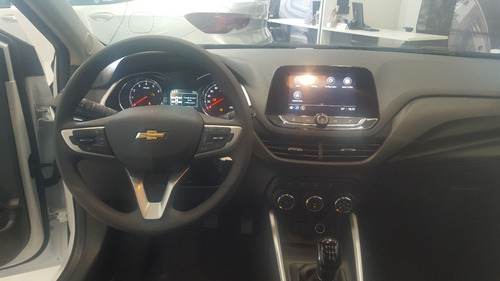 Imagen 9 de 25 de Chevroet Onix Plus Lt Tech 1.2 90 Cv Fs
