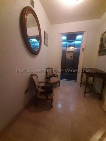Imagen 15 de 25 de Gc Venta De Acogedor Apartamento En Los Palos Grandes / 22-10798