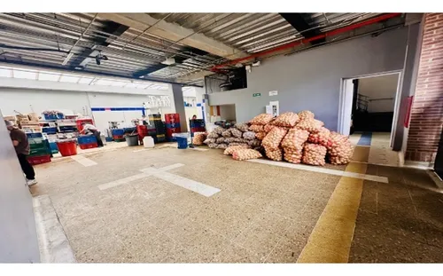 Vendo Edificio Con Bodega En Prado Veraniego
