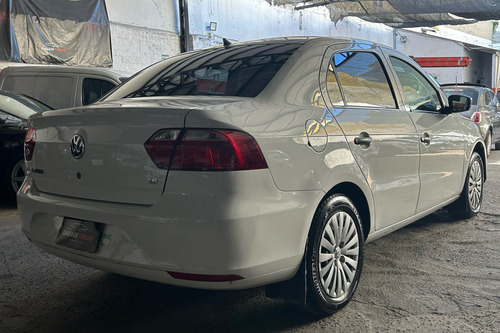 Volkswagen Voyage 1.6 Comfortline Plus 101cv Ll