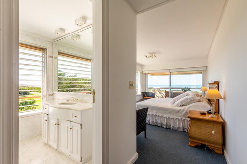Imagen 18 de 30 de Apartamento Venta 3 Dormitorios Mas Dependencia Rincón Del Indio Punta Del Este Vista Al Mar