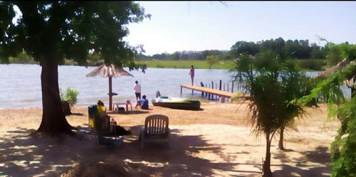 Casa Frente Al Lago Rio Uruguay