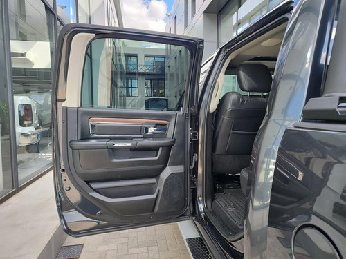 RAM 1500 5.7 Laramie Atx V8