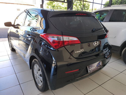 Imagem 3 de 3 de Hyundai Hb20 2014 1.6 Comfort Style Flex 5p