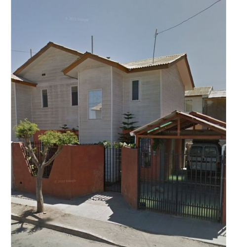 Linda Casa De Dos Pisos En Arcos De Pinamar. La Serena, $ 75