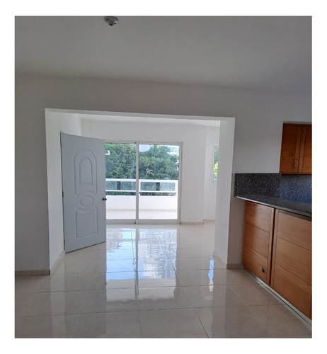 Se Vende Apto En Torre Labro Del Vergel, 180 Mts.2, 3 Habs, 3er. Nivel