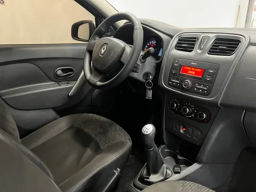 Renault Logan 1.6 Life