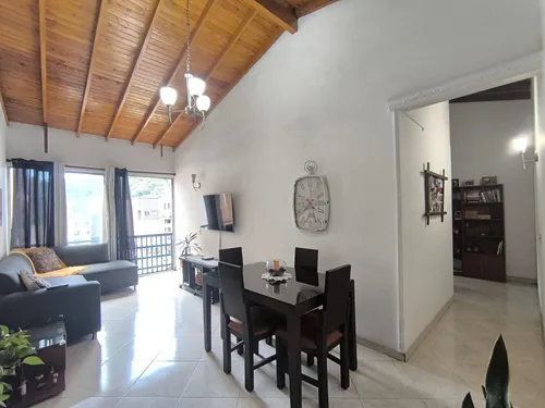 Apartamento Barrio Los Colores 80 Mts
