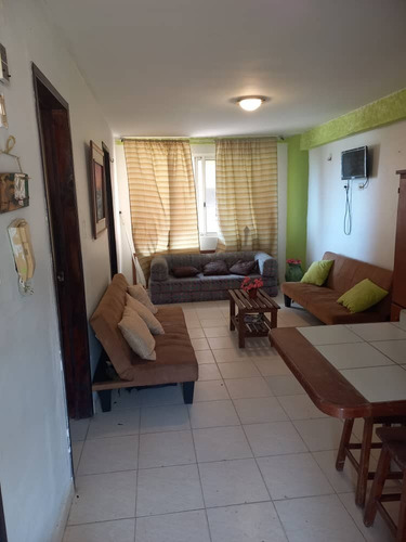 Imagen 9 de 16 de Fernando Guerrero Vende Apartamento En Tucacas Residencia Guaruja
