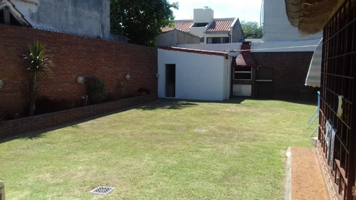 Imagen 16 de 20 de Casa 4 Amb Mas Dependencia C/gran Jardín. Muy Buena Ubicación.