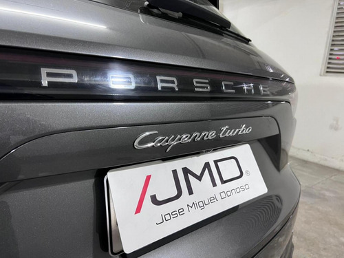 Porsche Cayenne TURBO 4.0