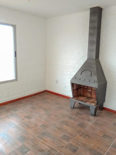 Imagen 4 de 18 de Venta Casa Solymar Tres Dormitorios