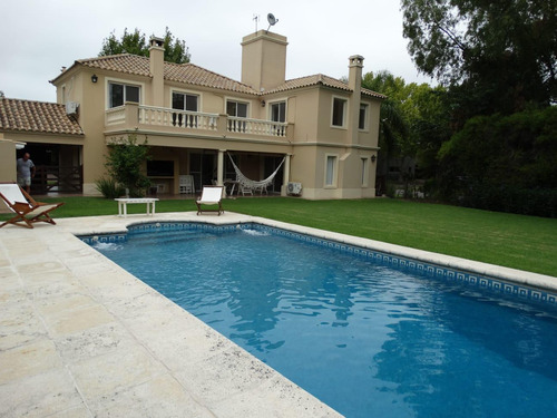 Casa En Laguna Del Sol