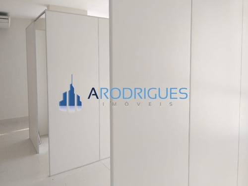 Imagem 8 de 10 de Oportunidade De Sala Comercial Pra Alugar No Evo Buraquinho,105 M² Nascente Piso Porcelanato, Forro Luninarias, Ar Condicionado, Cortinas! - Sa00085