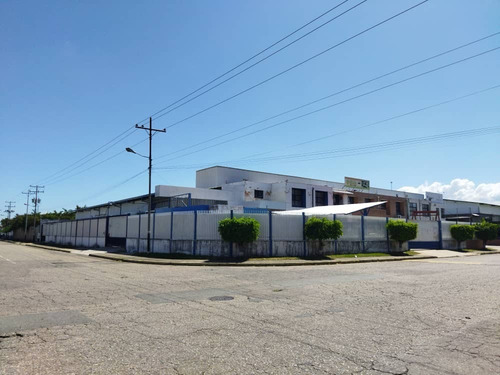 Imagen 3 de 30 de Angela Betancourt Vende, Galpon De Esquina En Zona Industrial Castillito San Diego Lemg-031 04125067379 04244900499