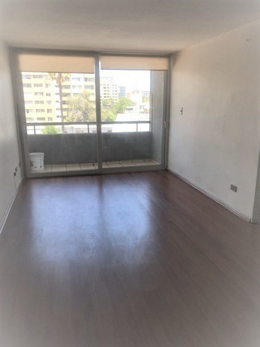 Se Vende Amplio Departamento En Ñuñoa Metro Chile España