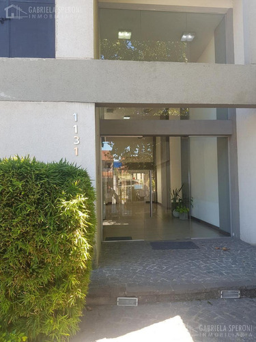 Imagen 2 de 13 de Departamento - Banfield Este