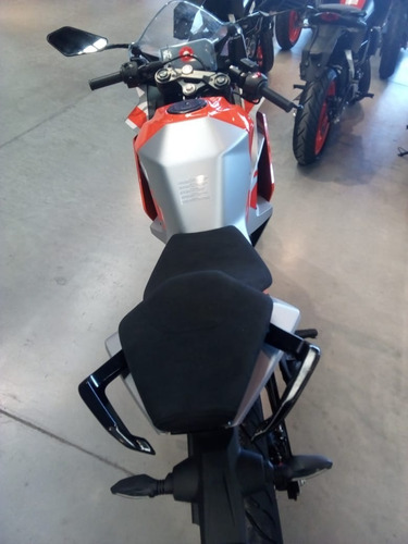 Imagen 3 de 13 de Ktm Rc 200 Abs 2022