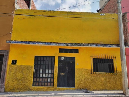 Imagen 1 de 15 de Casa Mascareña En Venta, Colonia Independencia En San Miguel