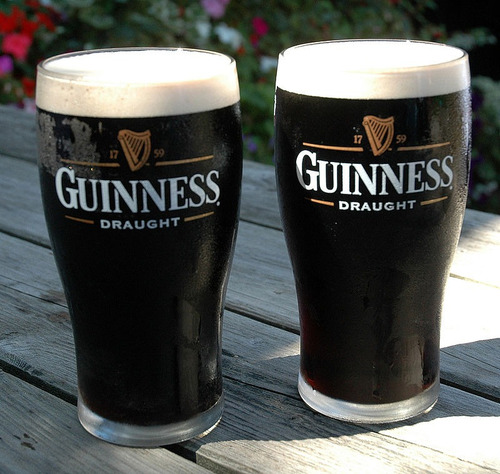 Guinness Draught Stout Nitrogenada Lata Cerveza 440 Ml