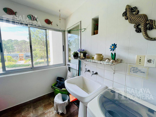 Venta: 4 Dormitorios Rooselvelt Center Punta Del Este