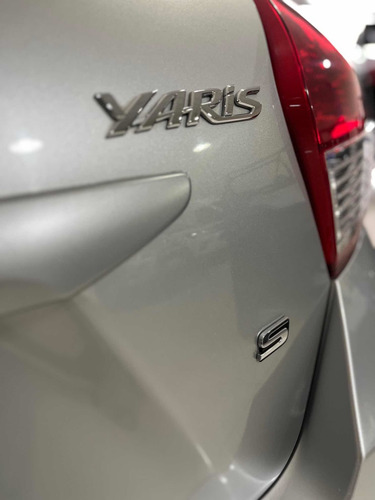 Imagen 6 de 16 de Toyota Yaris 2017 1.5 107cv