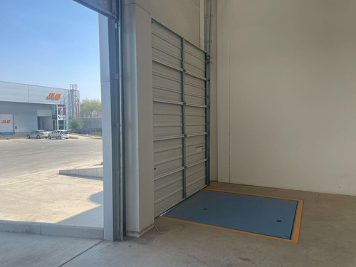 Se Renta Bodega Cross Dock En Carretera Silao Irapuato