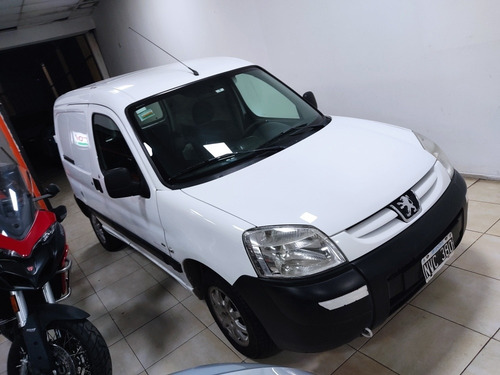 Peugeot Partner 1.6 Hdi Furgon Confort Airbag 2014