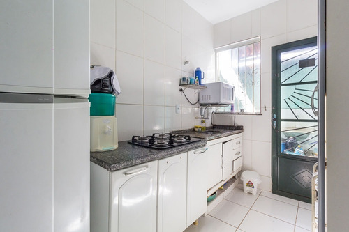 Imagem 6 de 17 de Casa À Venda, 2 Quartos, 1 Vaga, Oitis - Contagem/mg - 25568