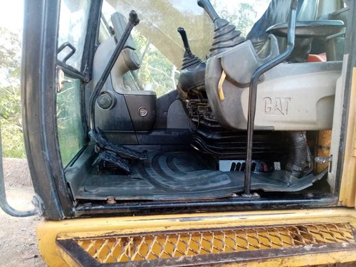 Cat 320d , Perfecto Estado.