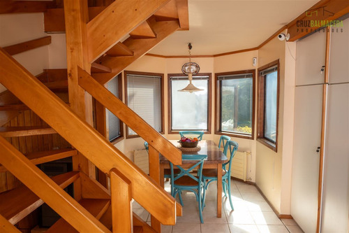 Casa En Venta De 6 Dorm. En Parrque Ivian I, Puerto Varas