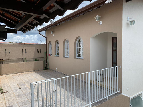 Imagem 12 de 14 de Casa Em São Roque 3 Dormitórios Uma Suite Garagem 8 Carros