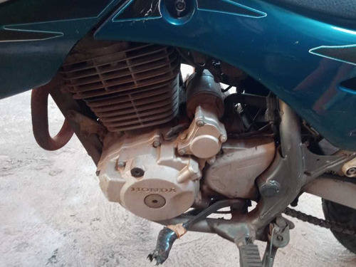 Imagem 3 de 8 de Honda 400 Cc