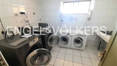 Venta De Moderno Departamento Con Excelente Ubicación