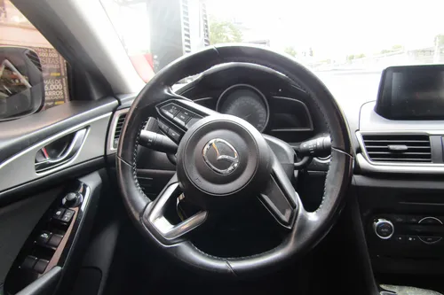 Mazda 3 2.0 Touring At