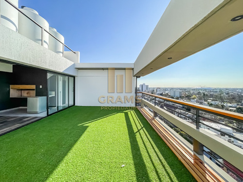 Venta De Departamento Dos Dormitorios, La Plata