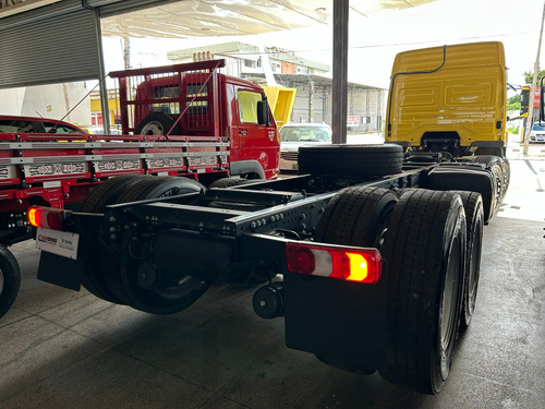 Atego 3033 - Emplacado - 0km