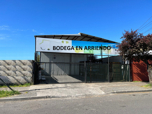 Arriendo Bodega Centrica, 341m2, Con Patente Definitiva.