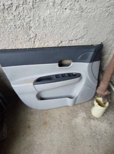 Tapicería De Puerta De Hyundai Accent Cvvt 2009 