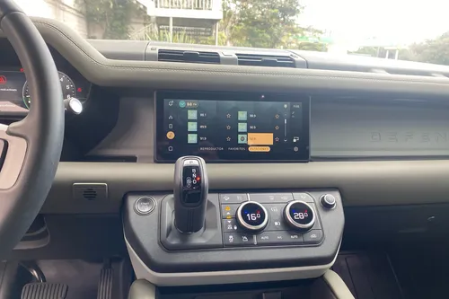 Land Rover Defender 110 404ps X-dynamic Se Phev