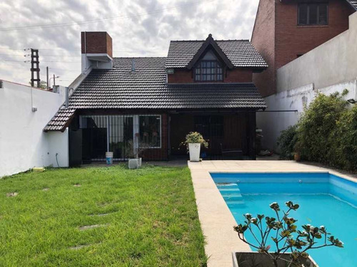 Imagen 3 de 3 de Chalet En Venta En Castelar Norte