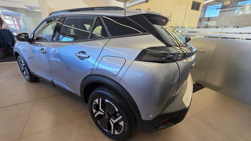Peugeot 2008 1.0T Allure