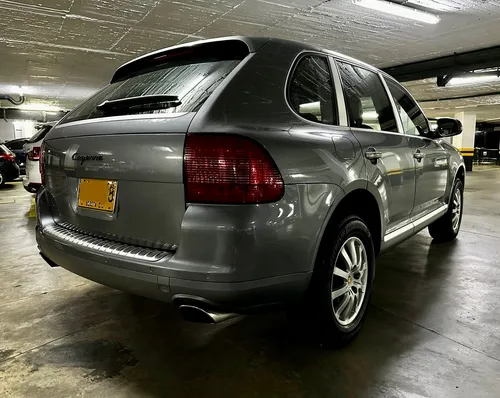 Porsche Cayenne 3.2 V6