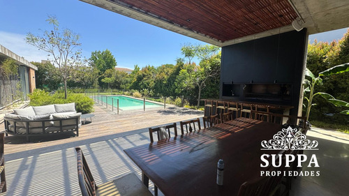 Casa En Venta El Golf Nordelta