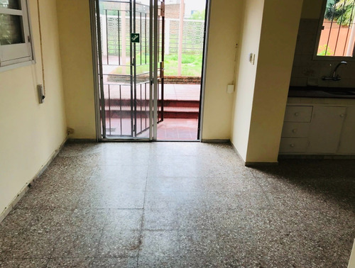 Imagen 3 de 12 de Venta Casa En Pleno Centro De San José, Excelente Terreno