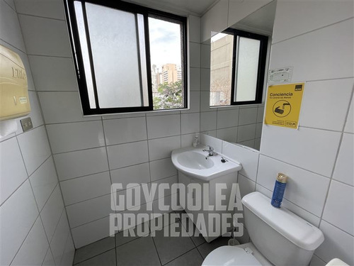Imagen 11 de 22 de Oficina En Venta En Santiago