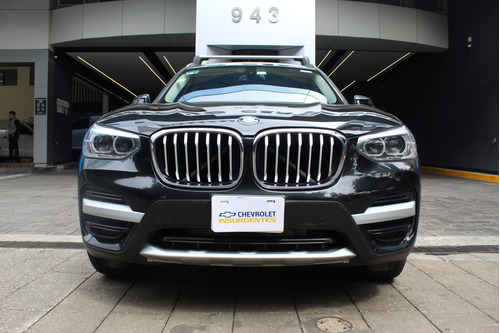 BMW X3 5p xDrive 30i X Line L4/2.0/T Aut