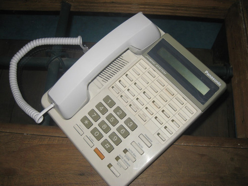Teléfono Multilinea Panasonic Kx-t7130 Pára Conmutador